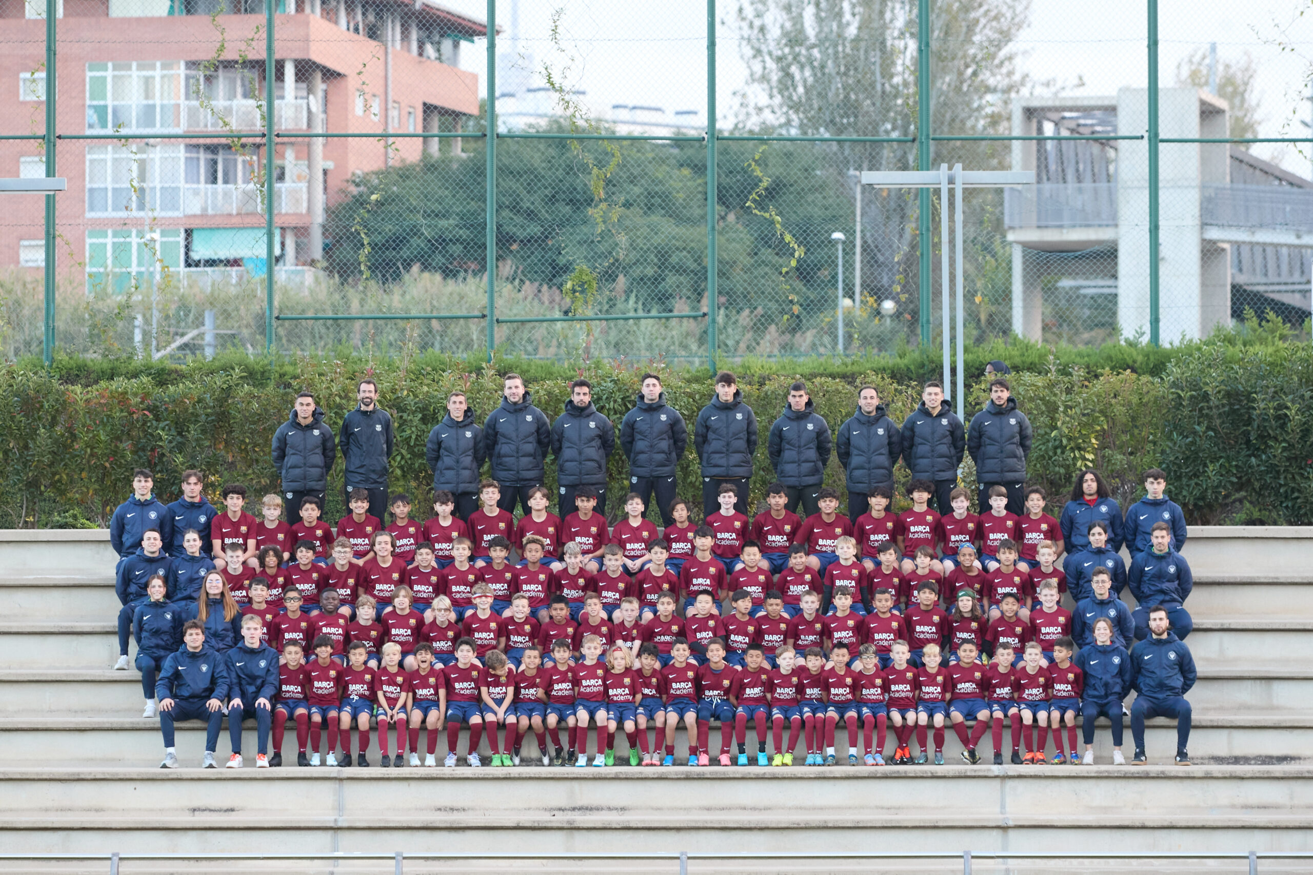 FAMILIA (B - D)